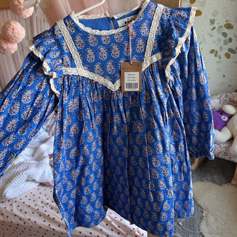 Boden Blue and White Floral Dress with Lace NWT